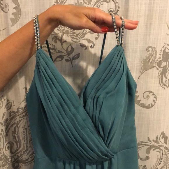 WEDDING DRESS - Picture 5 of 6